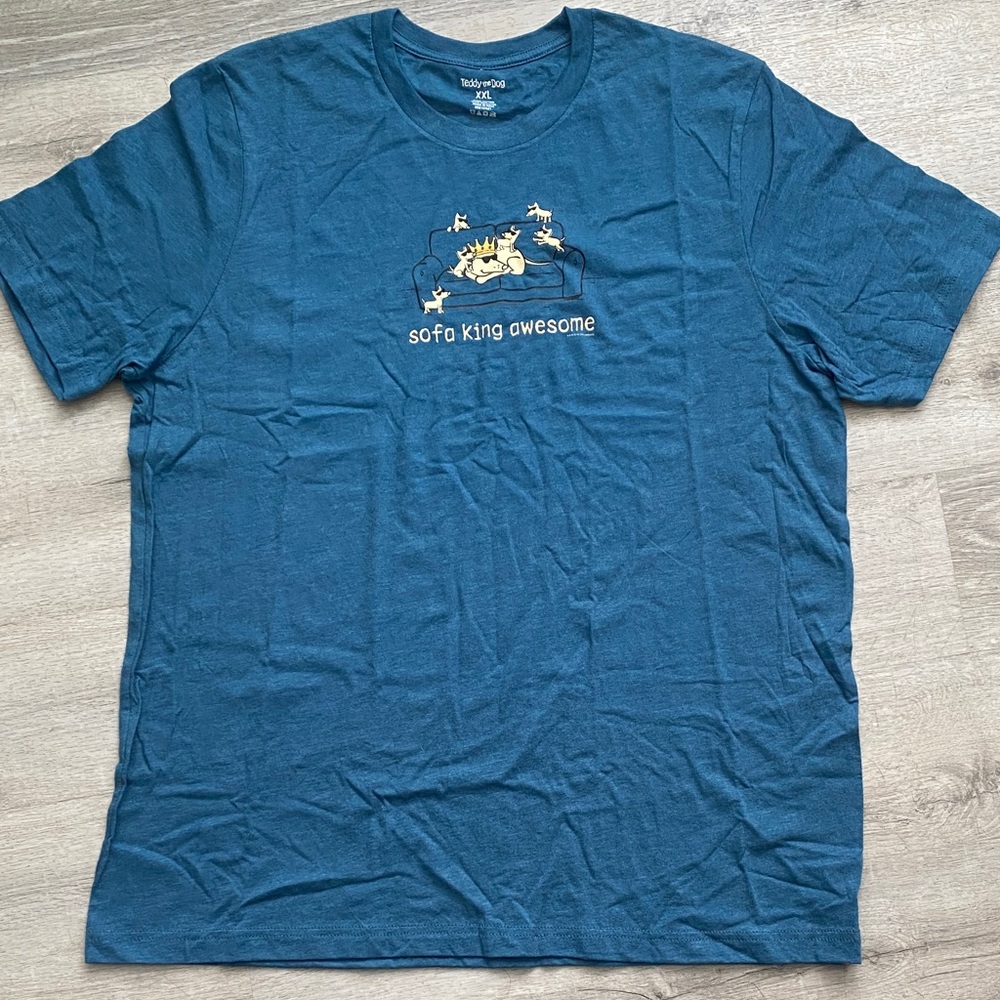 Teddy The Dog Sofa King Awesome Tee - Picture 2 of 4
